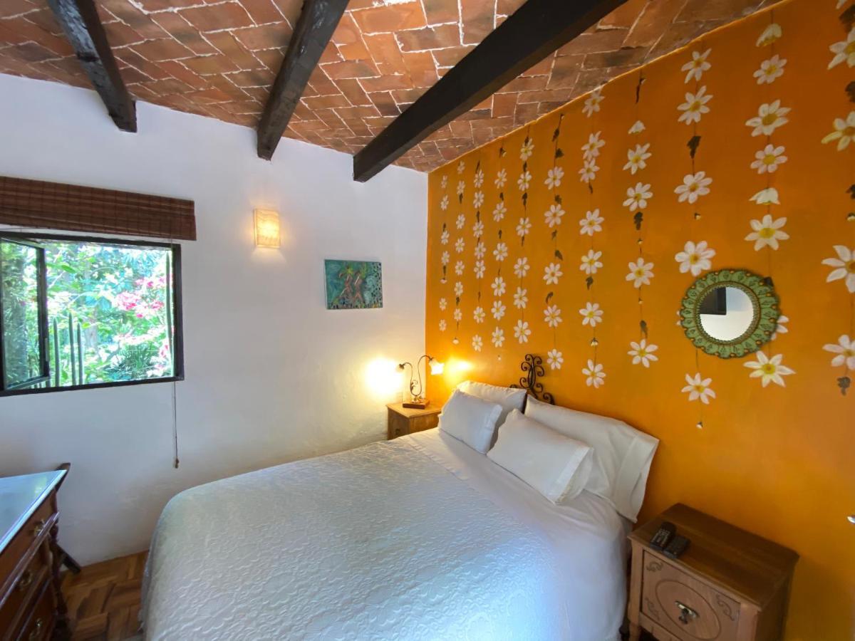Posada Colibri - Hotel & Spa ซาน ฮวน ตีโอตีฮัวคัน ภายนอก รูปภาพ